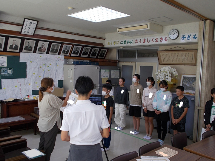 Inkedinkeddscn7550_li